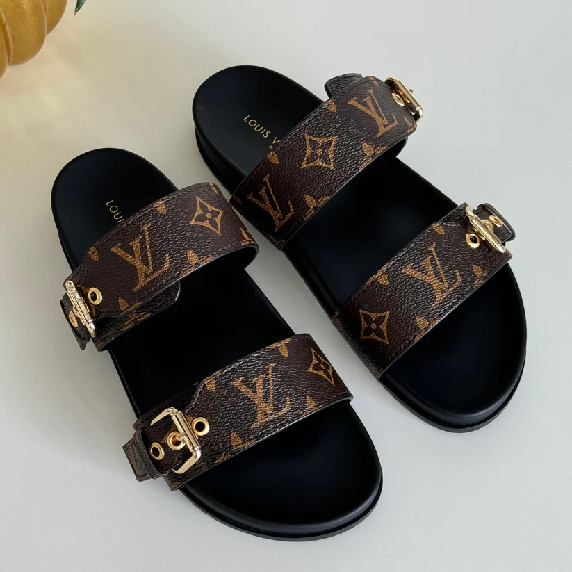 Louis Vuitton Sunset Flat Comfort Sandal Louis Vuitton Sunset Flat Comfort Sandal