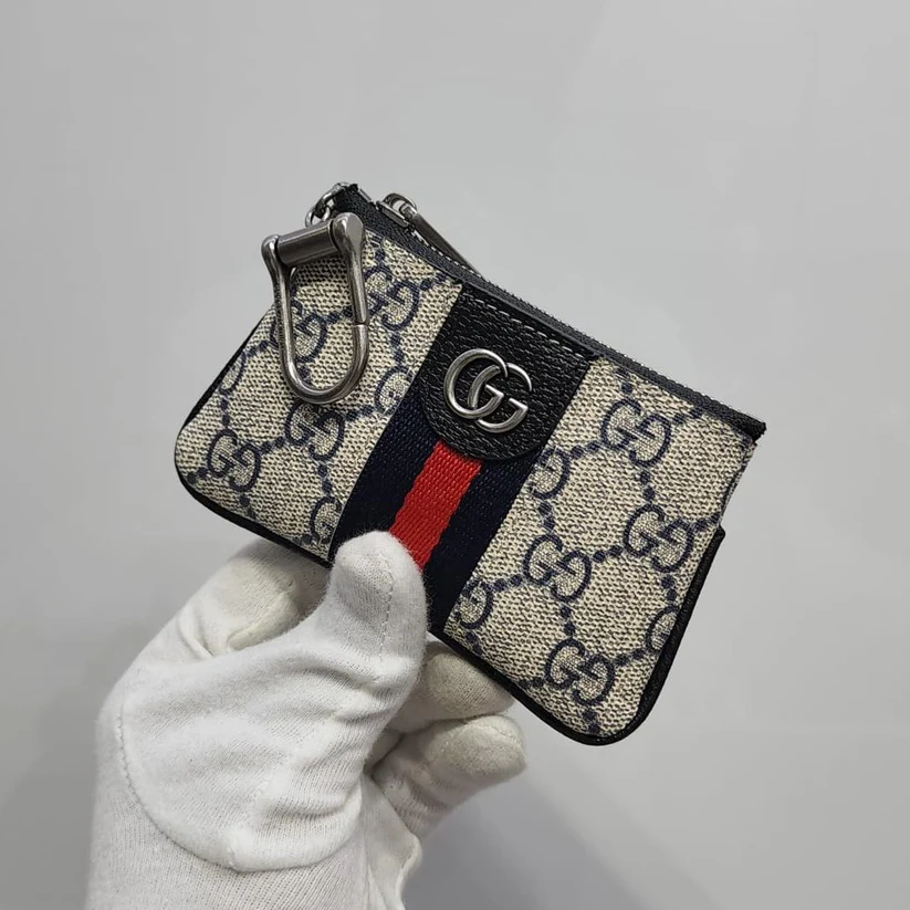 Gucci Ophidia GG wallet. Gucci Ophidia GG wallet.
