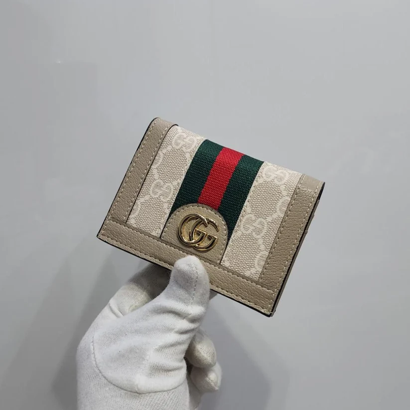 Gucci Ophidia GG wallet. Gucci Ophidia GG wallet.