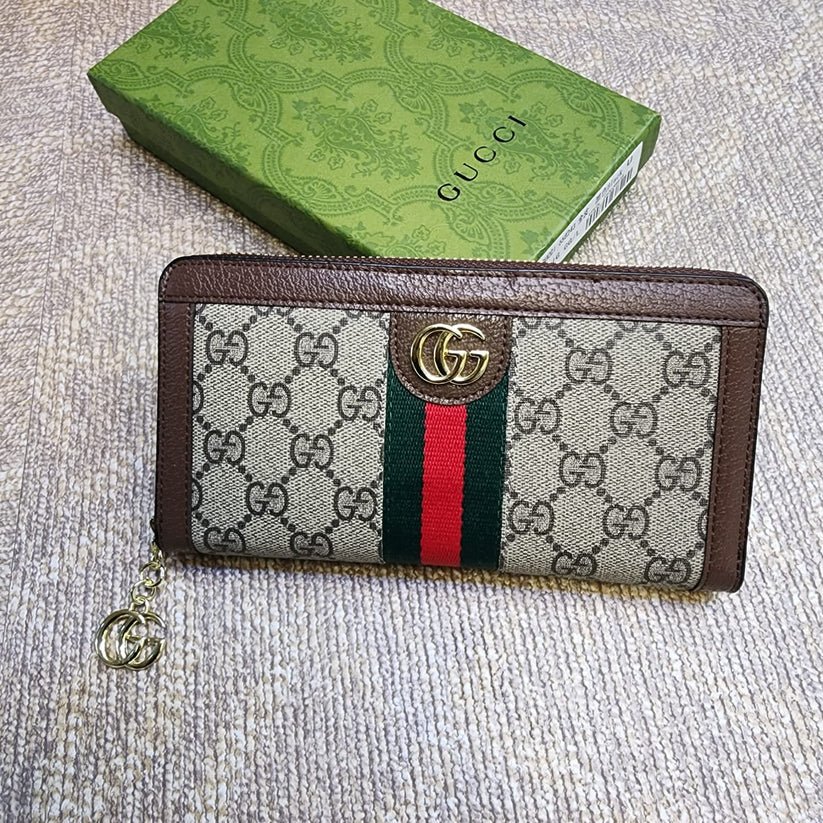 Gucci Vertical Leather Wallet Gucci Vertical Leather Wallet