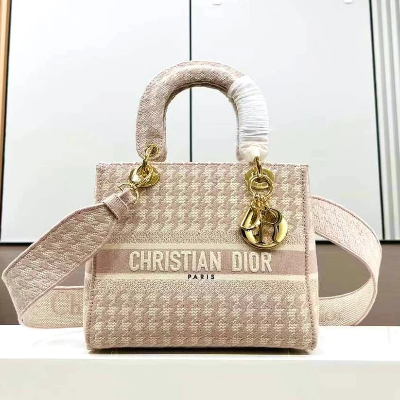 Dior Medium Lady D-Lite Bag Dior Medium Lady D-Lite Bag