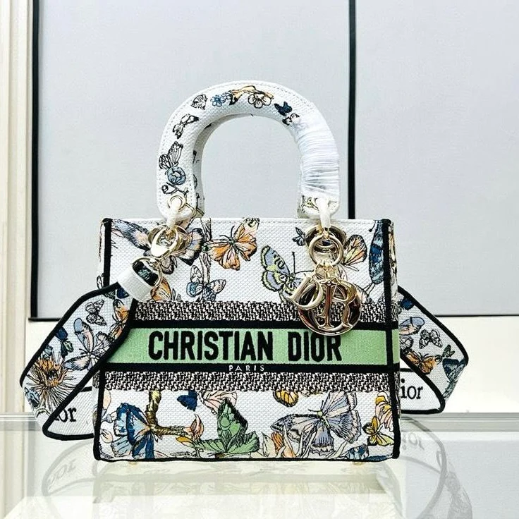 Dior Medium Lady D-Lite Bag Dior Medium Lady D-Lite Bag