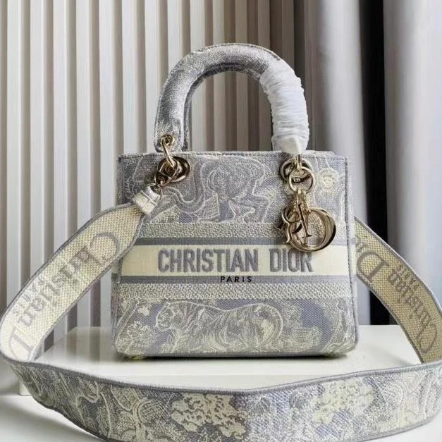 Dior Medium Lady D-Lite Bag Dior Medium Lady D-Lite Bag