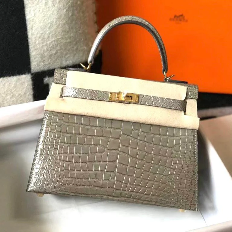 Hermes Kelly 25 Alligator Bag Hermes Kelly 25 Alligator Bag
