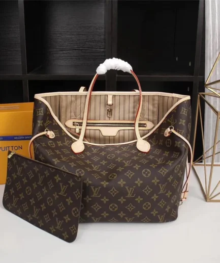 Louis Vuitton Neverfull Tote Bag